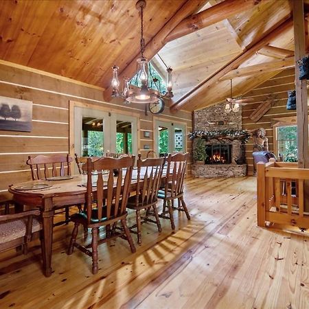 Waterfront Mountain Cabin With Hot Tub Villa Blue Ridge Kültér fotó